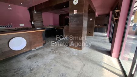 Vente au détail à vendre