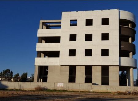 Thumbnail 1 Bâtiment à Vendre Dans Chypre