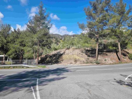 Działka mieszkalna na sprzedaż