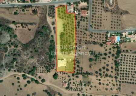 Ländliches Land zum Kauf