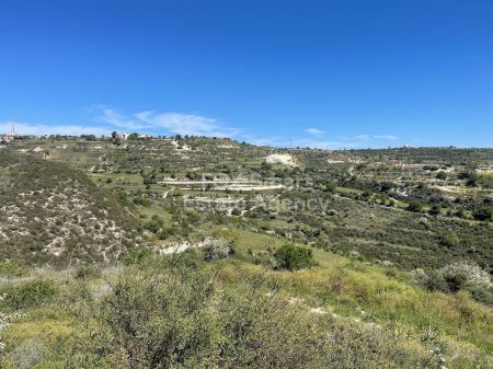 Αγροτεμάχιο προς πώληση