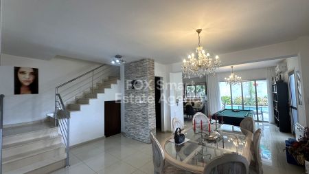 Двухквартирный дом в аренду