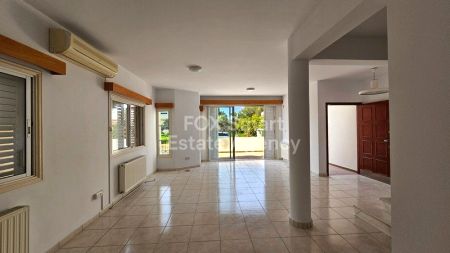 Thumbnail 2 Fox Smart Estate Agency - Агент по недвижимости на Кипре