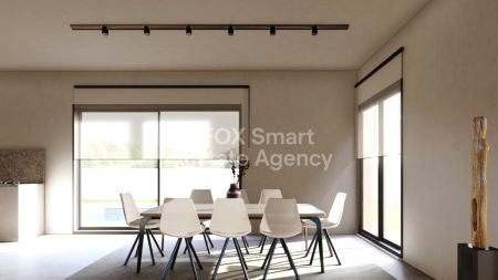 בית דו משפחתי למכירה