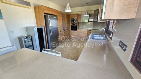 Dom bliźniak na sprzedaż