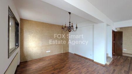 半独立式住宅出售