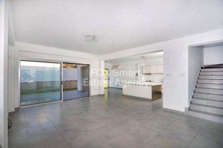 Semi-detached House for sale