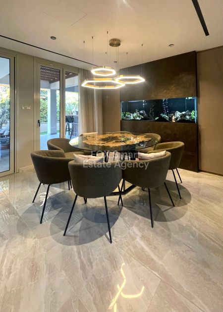 Semi-detached House for sale