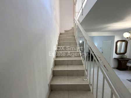 半独立式住宅出售