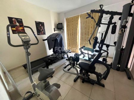 Двухквартирный дом на продажу