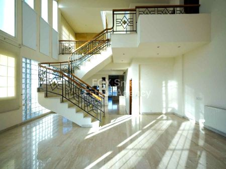 Thumbnail 2 Inmueble En Venta Nicosia