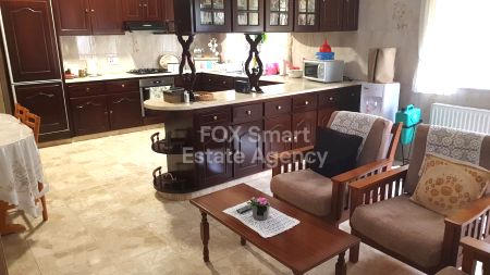 Двухквартирный дом на продажу