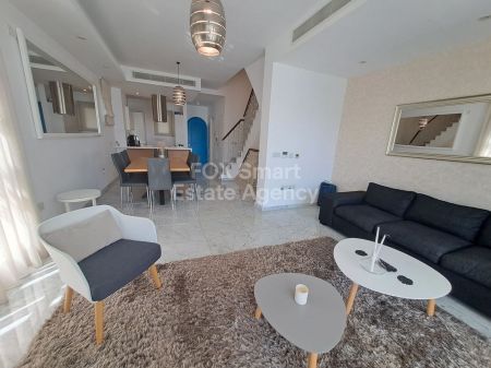 Maison jumelée à vendre