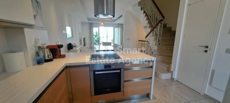 Maison jumelée à vendre