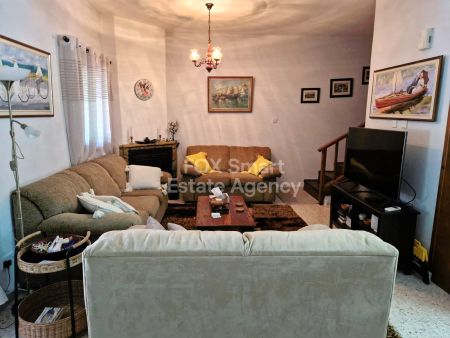 半独立式住宅出售