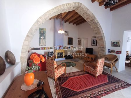 Двухквартирный дом на продажу