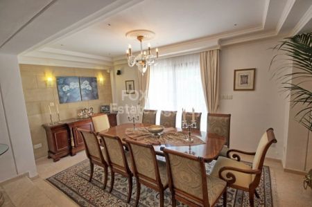 בונגלו למכירה