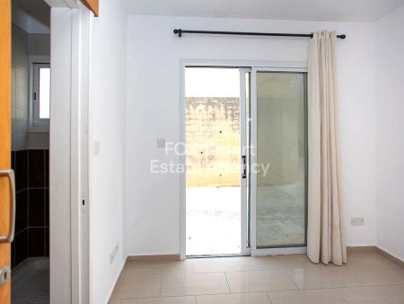 Двухквартирный дом на продажу