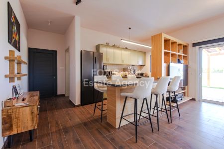 Thumbnail 3 Nieruchomość Na Sprzedaż Larnaka