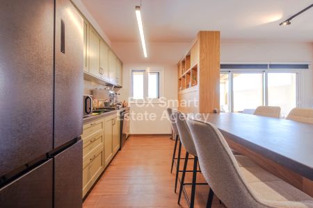 半独立式住宅出售