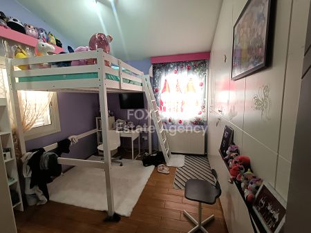 半独立式住宅出售