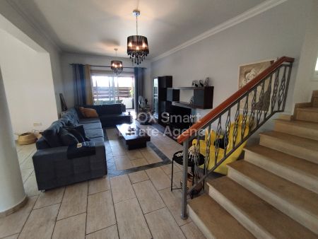 半独立式住宅出售