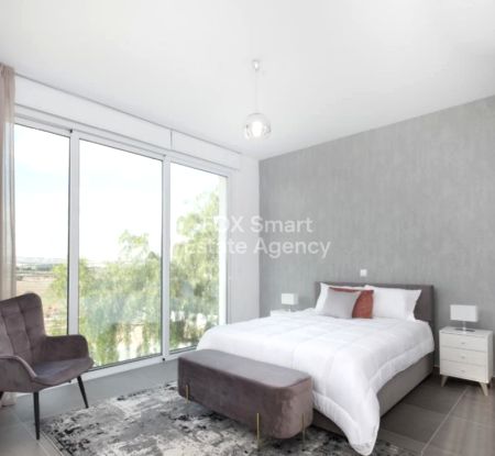 בית דו משפחתי למכירה