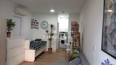 Thumbnail 2 אנגמי להשכרה נכסים