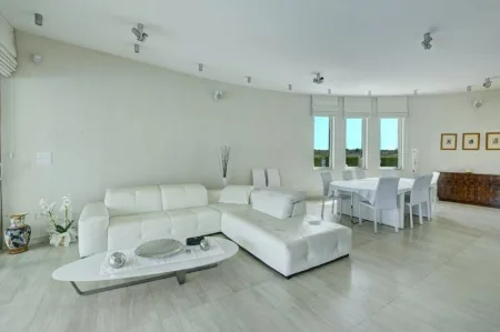 Villa in vendita