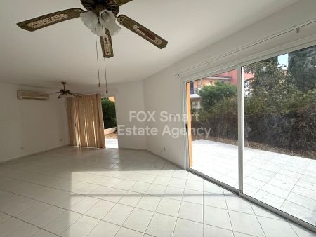 Thumbnail 3 Domy Na Sprzedaż Cypr