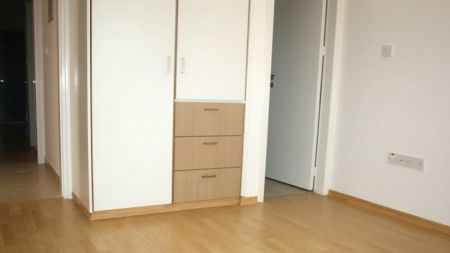 בית עירוני למכירה