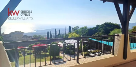 Villa zum Kauf