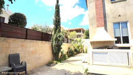 וילה להשכרה