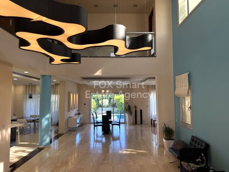 וילה להשכרה