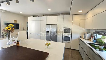 Βίλα προς ενοικίαση