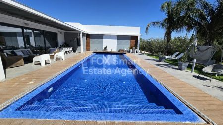 Βίλα προς ενοικίαση