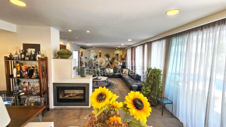 Βίλα προς ενοικίαση