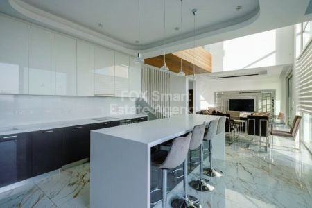 Βίλα προς ενοικίαση