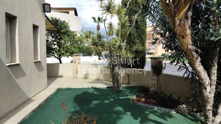 Thumbnail 4 Agia Marinouda Immobili In Affitto Da 40 E 60 M2