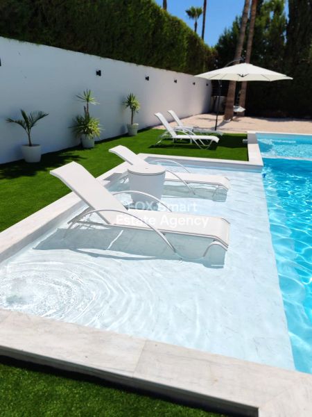 Βίλα προς ενοικίαση