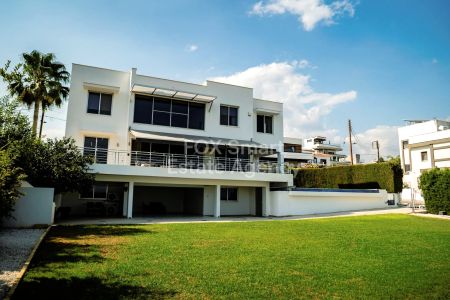 Вилла на продажу