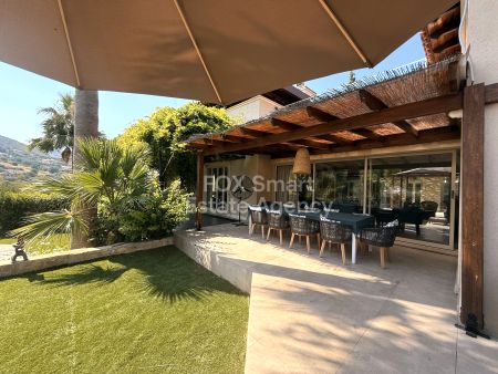 Вилла на продажу