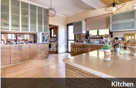 Thumbnail 3 אנגליסידים למכירה נכסים