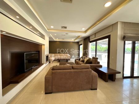 וילה למכירה