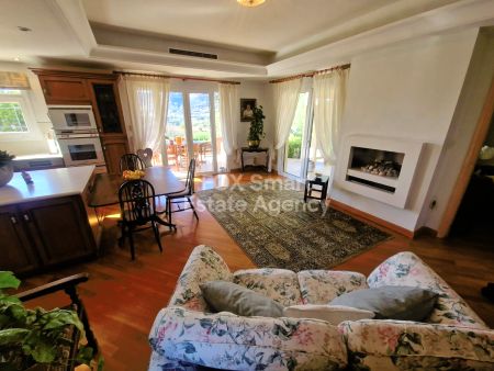 Βίλα προς πώληση