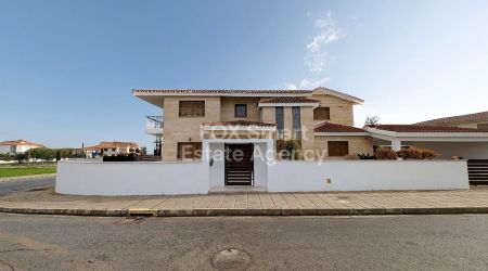 Thumbnail 2 Inmueble En Venta Nicosia