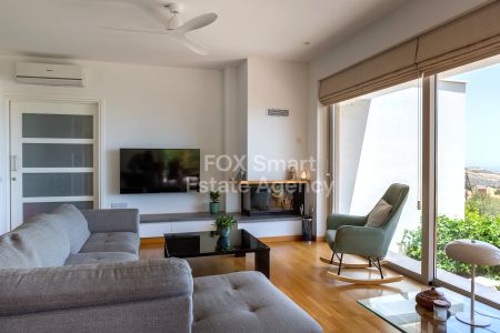 וילה למכירה