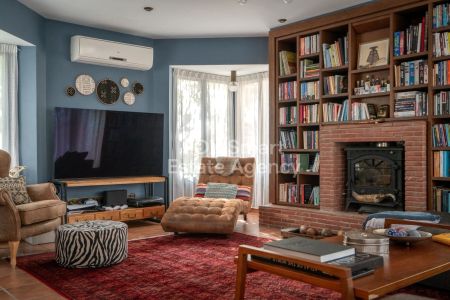 Вилла на продажу