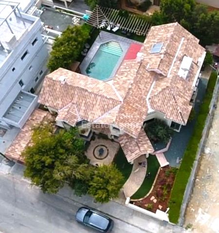 Вилла на продажу