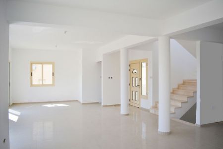 Villa zum Kauf